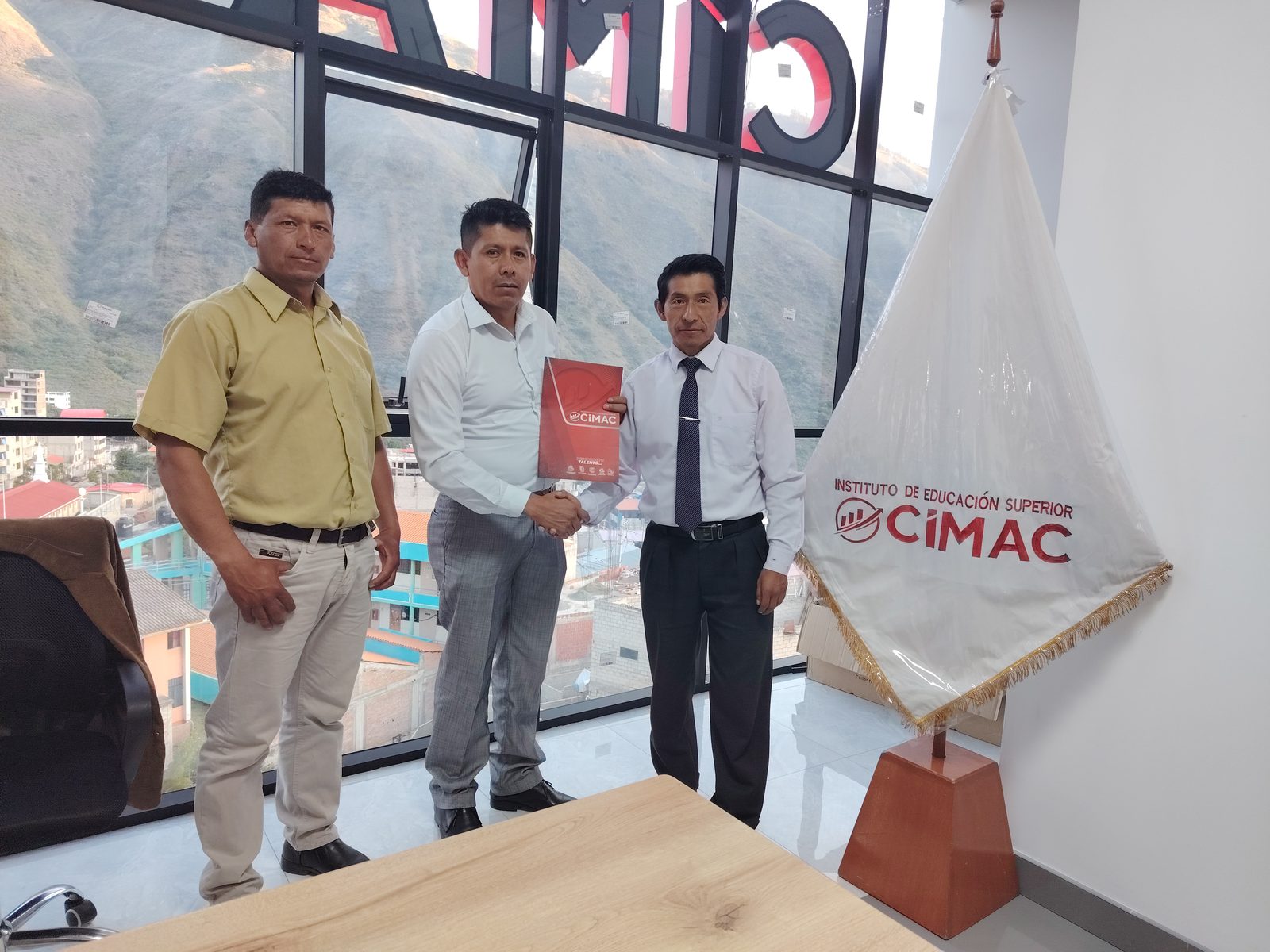 Convenio con el Instituto CIMAC